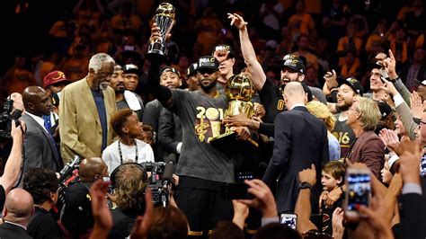 final nba 2016|Top Moments: Cavaliers end Cleveland's long championship .